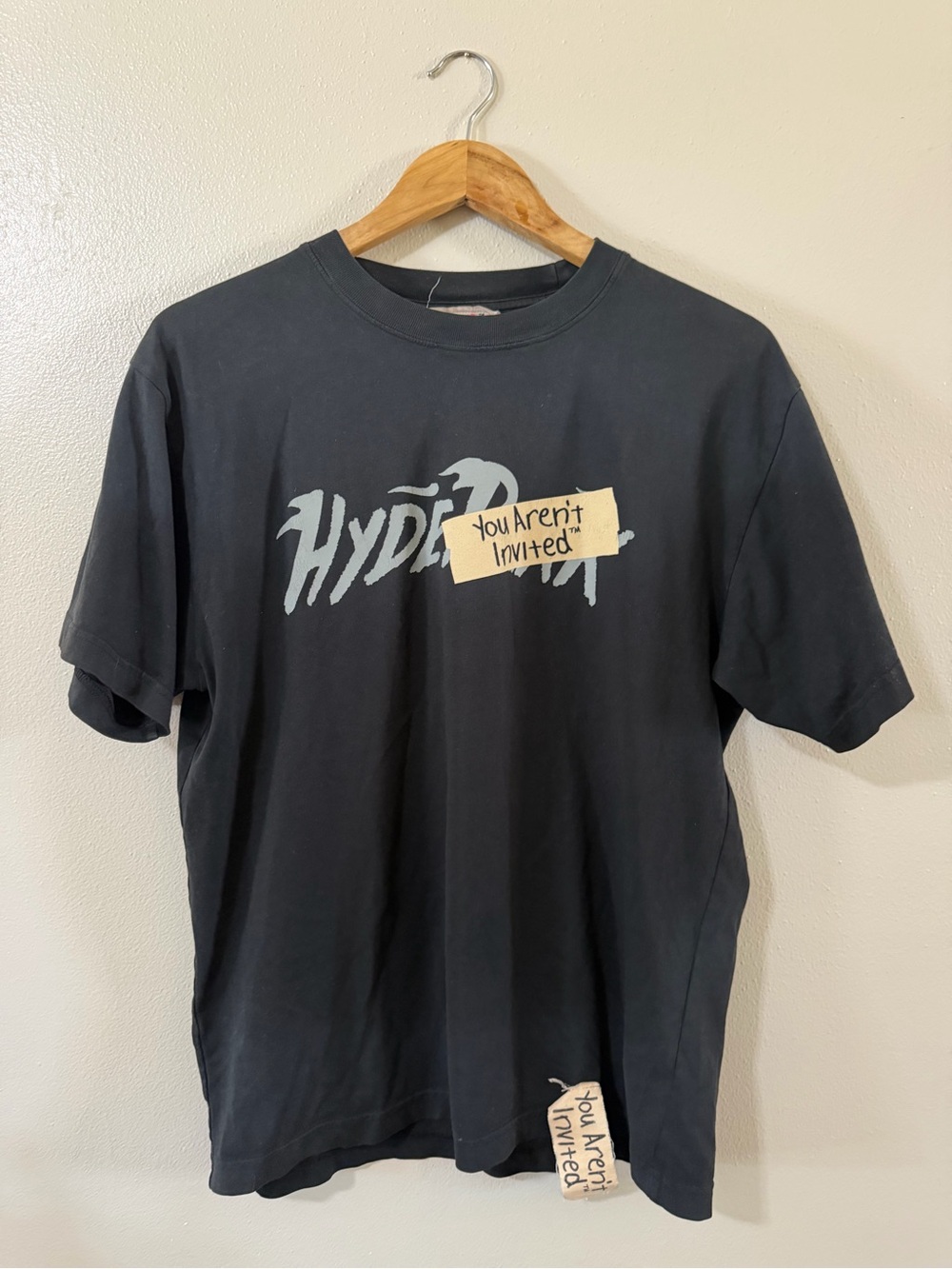 Hyde Park | You Aren’t Invited Tee in Black/creme - Picture 7 of 7